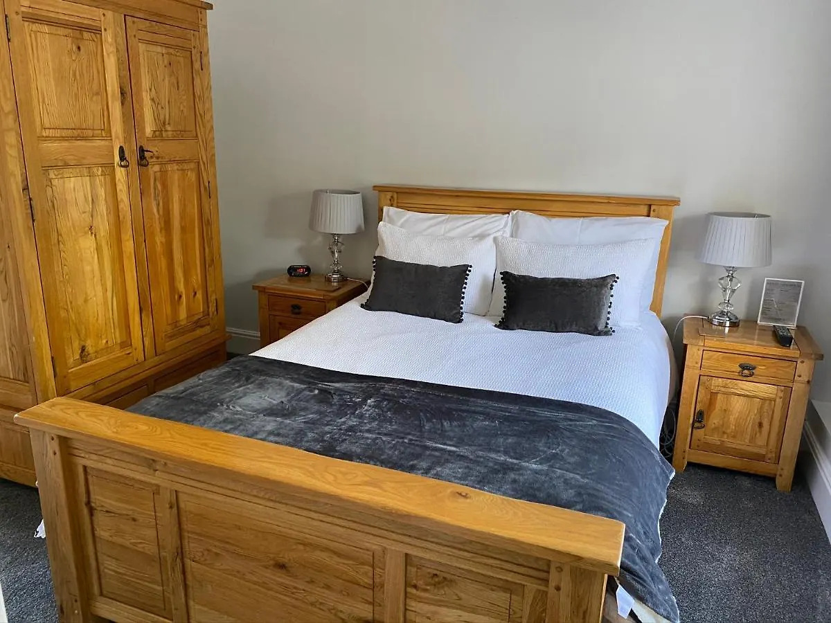Bridge Farm Hotel Leeds  Gospodarstwo wiejskie Leeds (West Yorkshire)