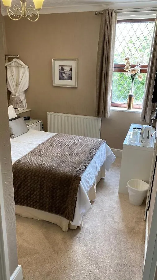Bridge Farm Hotel Leeds  Leeds (West Yorkshire)