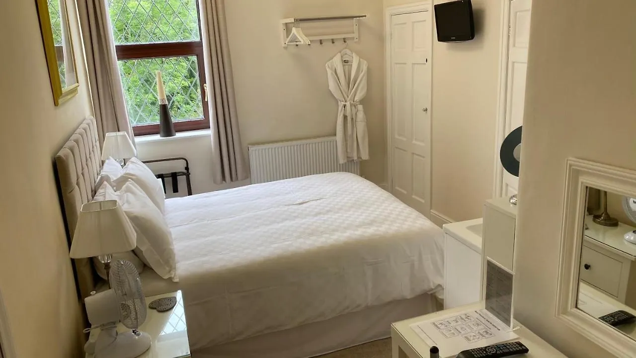 Bridge Farm Hotel Leeds  Gospodarstwo wiejskie Leeds (West Yorkshire)