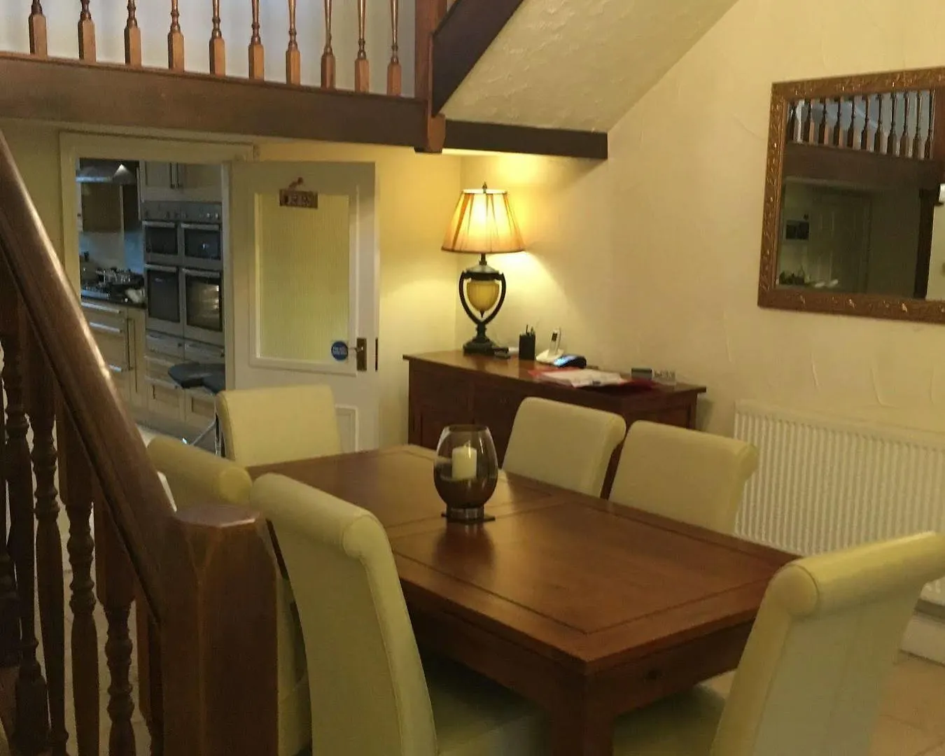 Bridge Farm Hotel Leeds  Gospodarstwo wiejskie