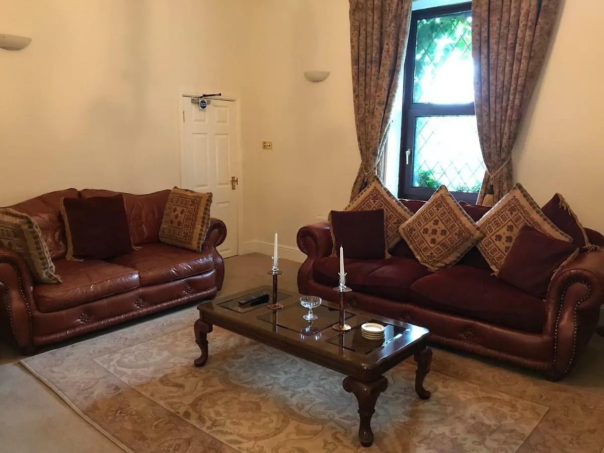 Bridge Farm Hotel Leeds  Leeds (West Yorkshire)