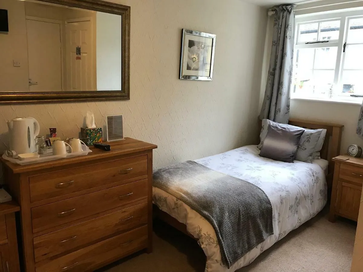 Bridge Farm Hotel Leeds  Leeds (West Yorkshire)