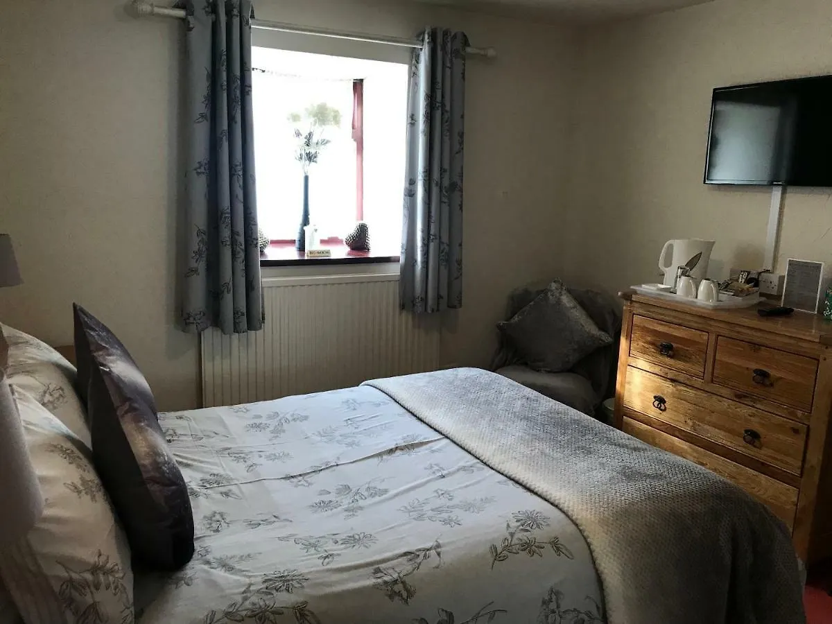 Bridge Farm Hotel Leeds  Gospodarstwo wiejskie